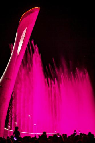 Поющие фонтаны в Олимпийском парке